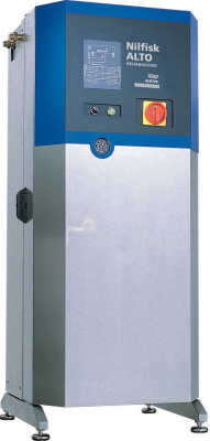 Аппарат высокого давления без нагрева воды Nilfisk-ALTO DELTA BOOSTER 4 помпы. Аппарат высокого давления без нагрева воды Nilfisk-ALTO DELTA BOOSTER 4 помпы.